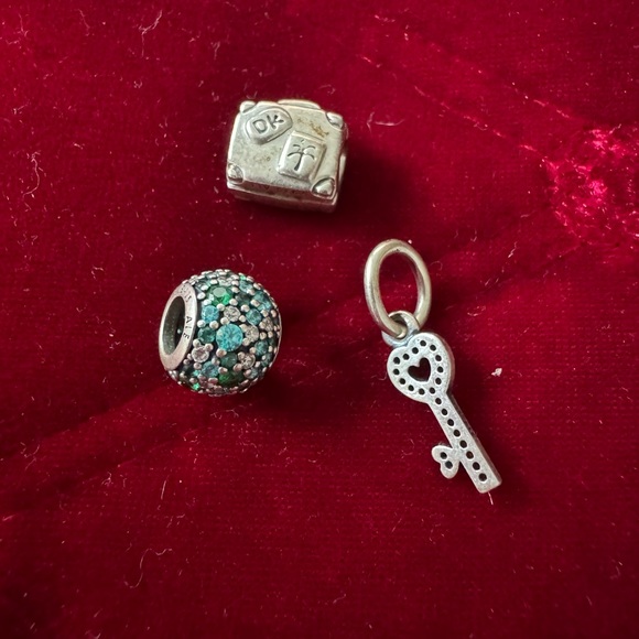 Set of 6 Pandora charms - Picture 4 of 7